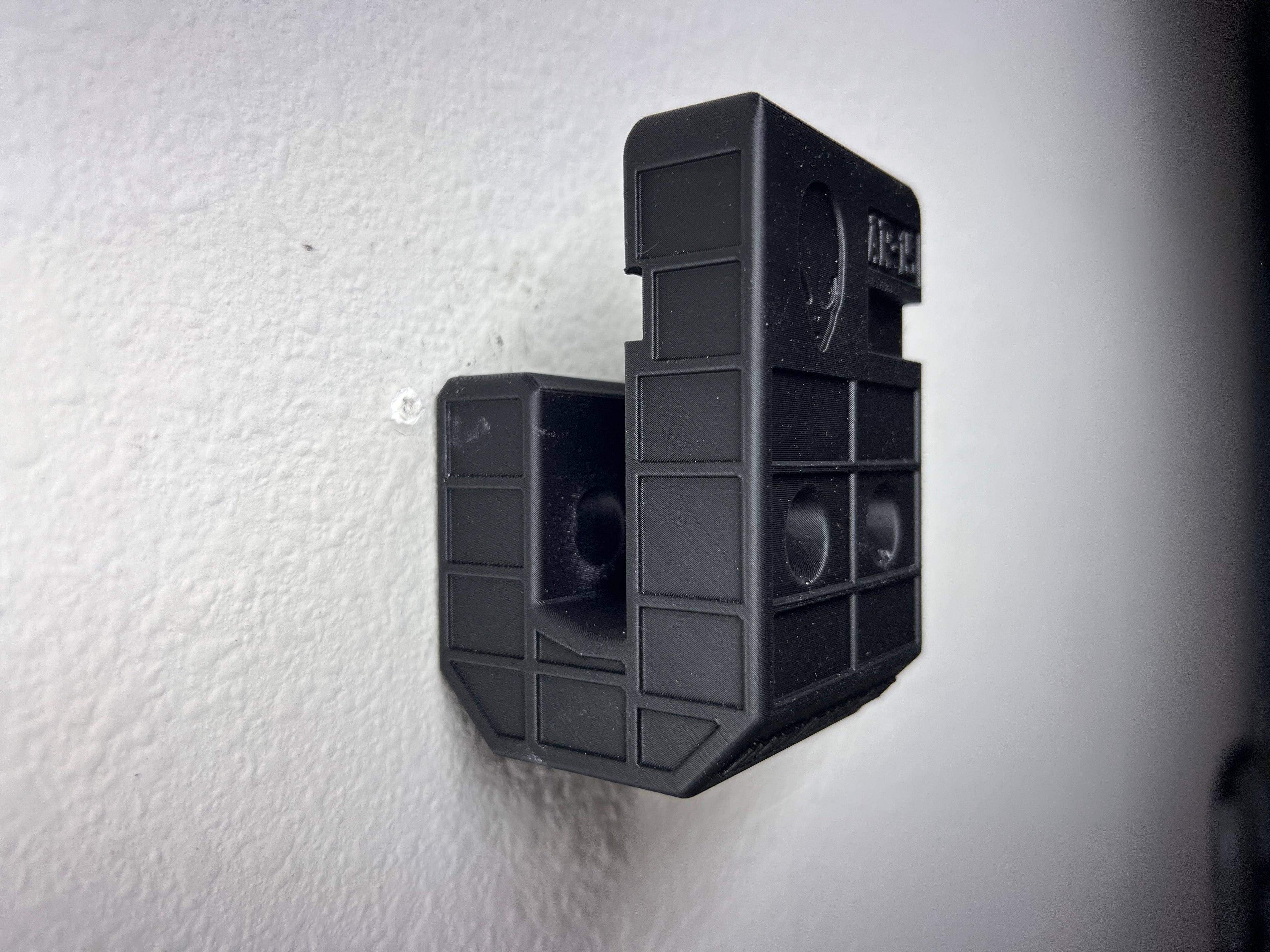 AR-15 Wall Mount (Left & Right Orientation), Horizontal and Vertical