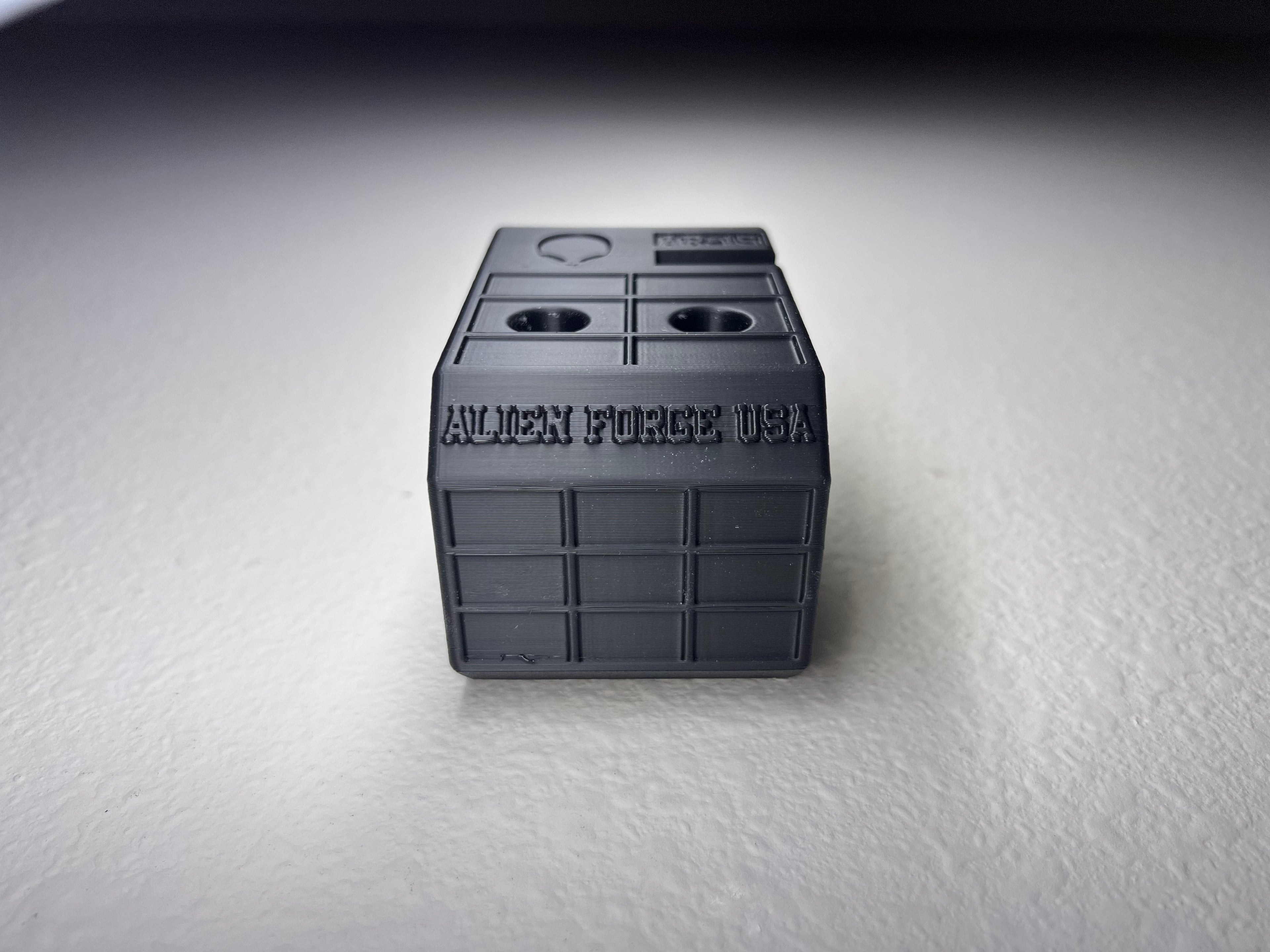 AR-15 Wall Mount (Left & Right Orientation), Horizontal and Vertical